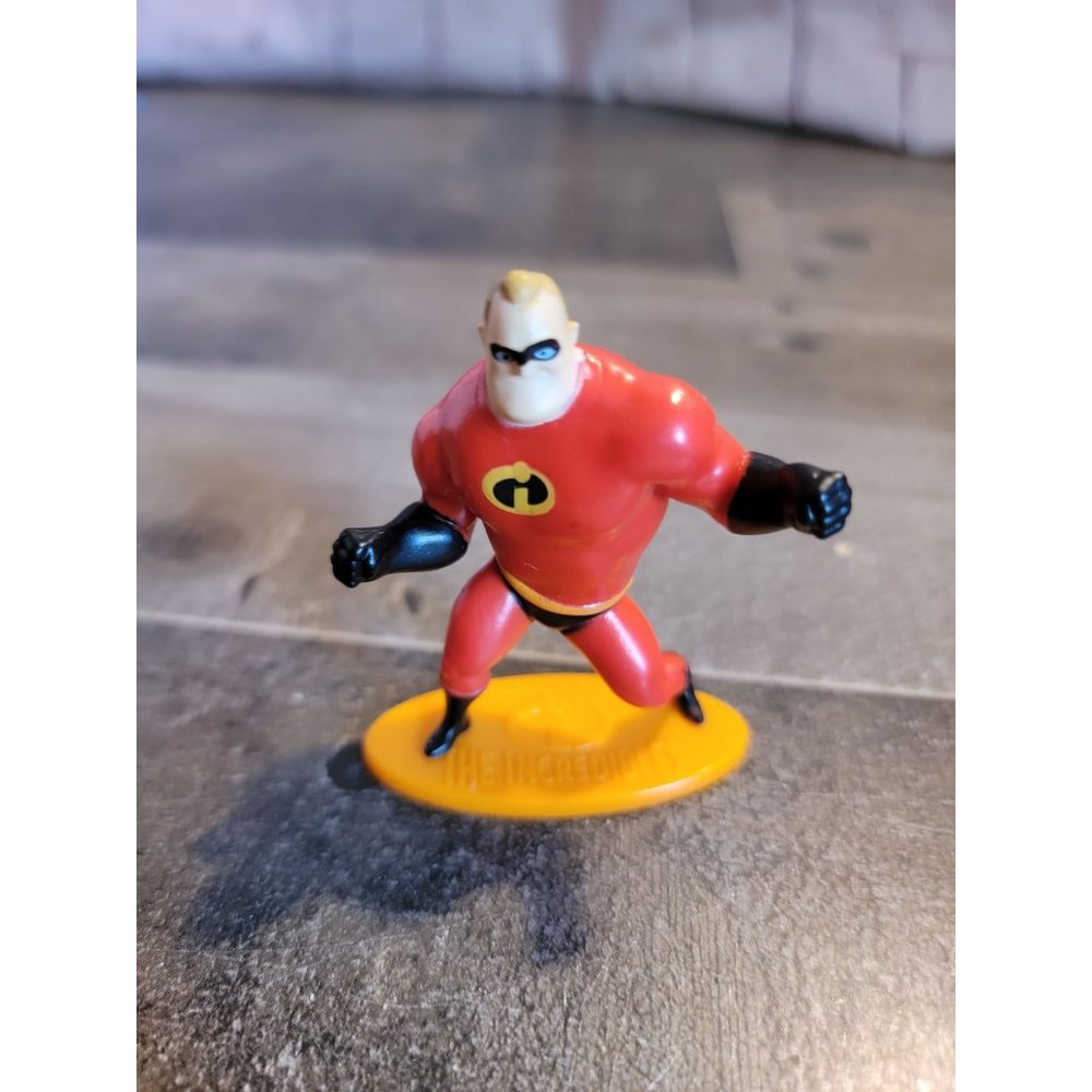 Mr Incredible dad pixar toy figure